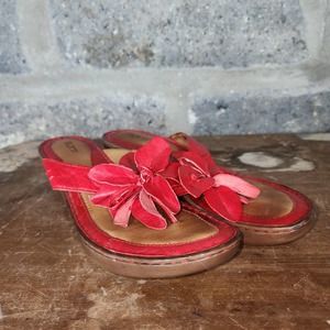 BORN sz 42/10 red leather wedge flower sandals flip flops